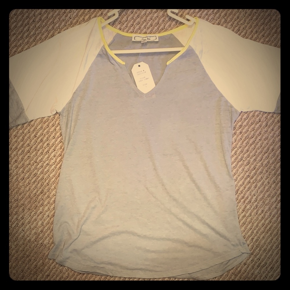 Hippie Rose Shirt size LARGE